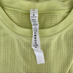 lulu lemon Breeze By Cropped Tee